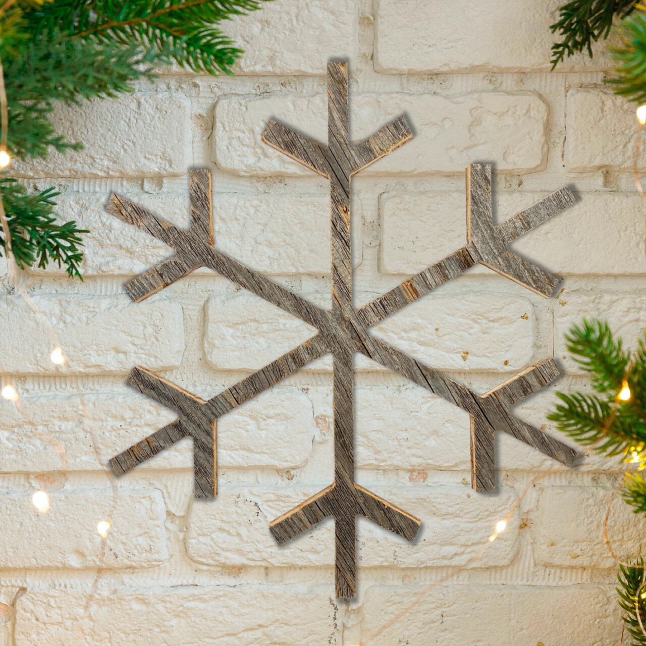Rustic Farmhouse Large Reclaimed Wood Snowflake, Indoor/Outdoor Holiday  Decor